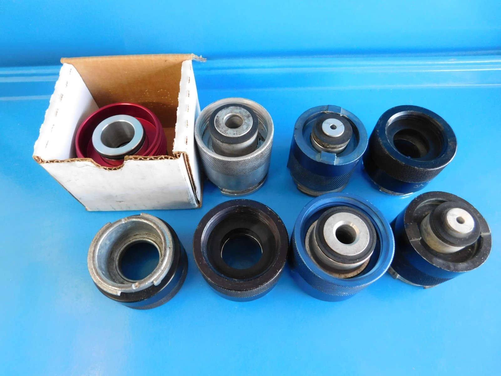 USED, AST RADIATOR PRESSURE ADAPTOR LOT OF » 8 » TOTAL