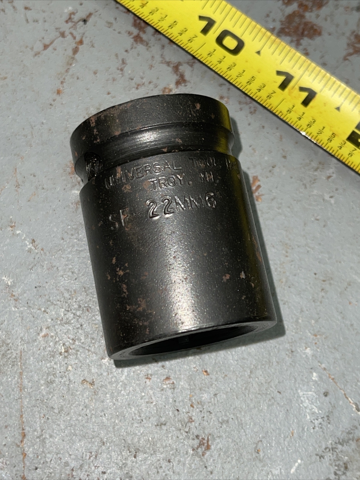 Universal Tool USA SF-22MM6 22 MM Metric 3/4 Drive 6 Point Impact Socket SF22MM6