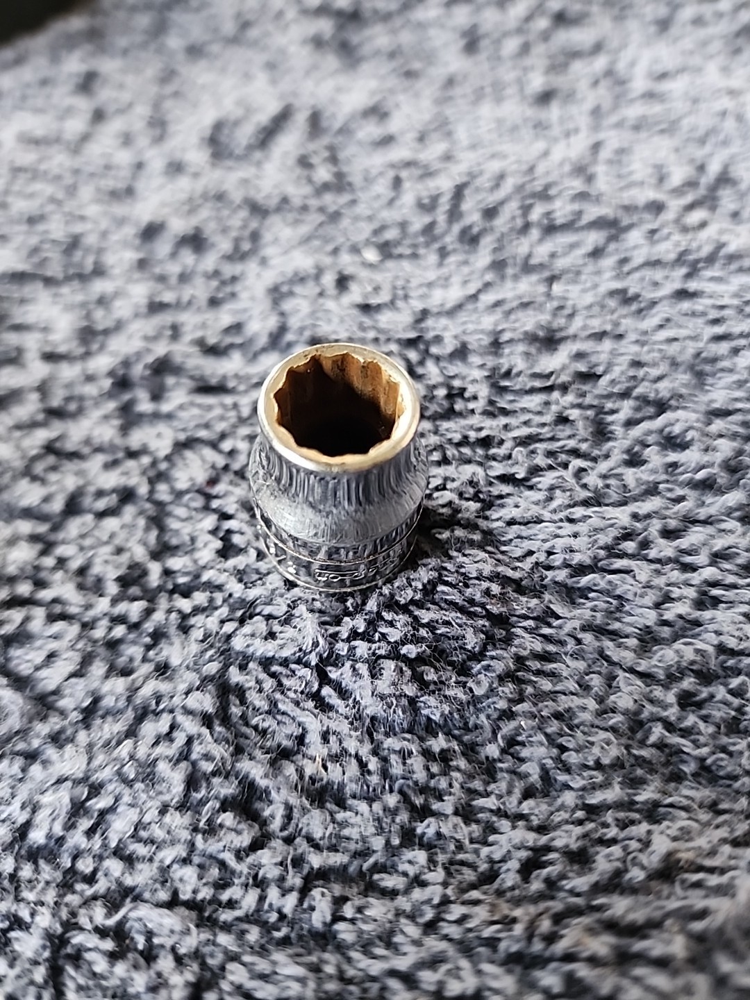 Snap On 3/8″ Drive 12pt. F121 3/8″ Shallow Socket USA.