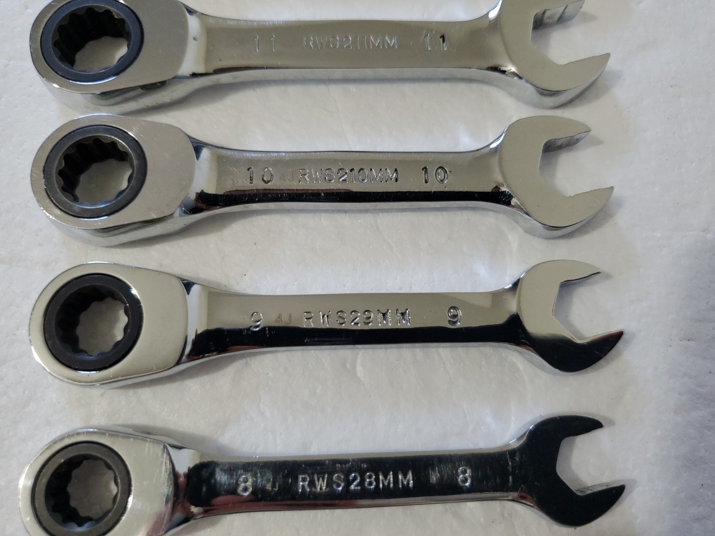 Mac Tools RWS 8mm-19mm Stubby 12-Point Ratcheting Wrench Set of 12