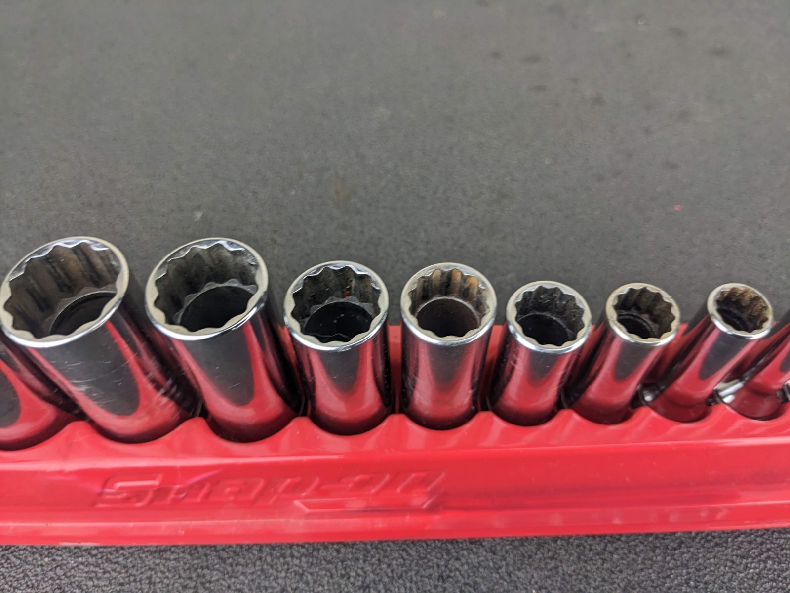 #bm187 Snap-on Tools USA 3/8″ Drive SAE 12 Point Deep Chrome Socket Set 211SFY