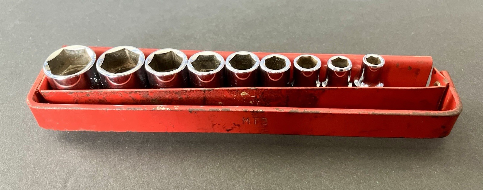 Matco Tools 10pc SAE 5/32-9/16” Shallow Socket Set, 1/4” Drive, 6 Point w/ Tray