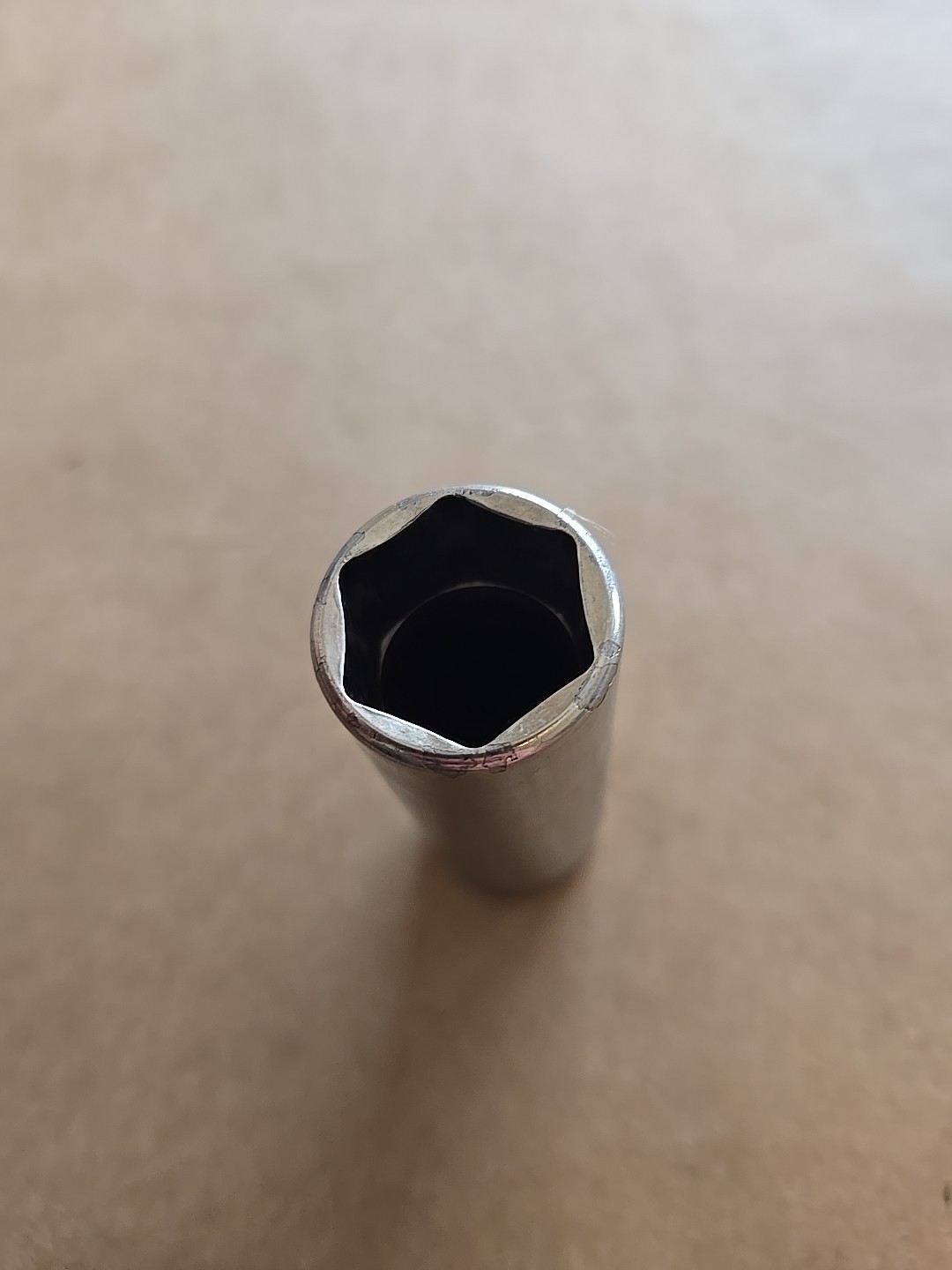Snap On 3/8″ Drive 18MM 6PT Metric Chrome Deep Socket SFSM18