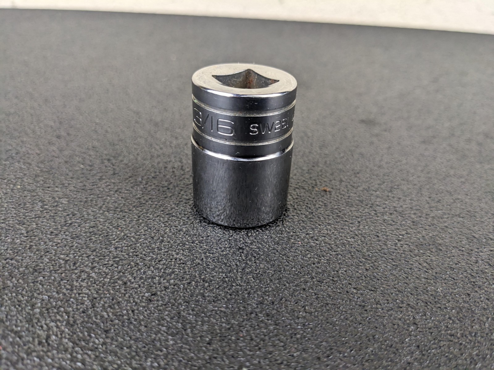 #bm122 Snap-on Tools SW261 1/2″ Drive SAE 12 Point Shallow 13/16″ Socket USA