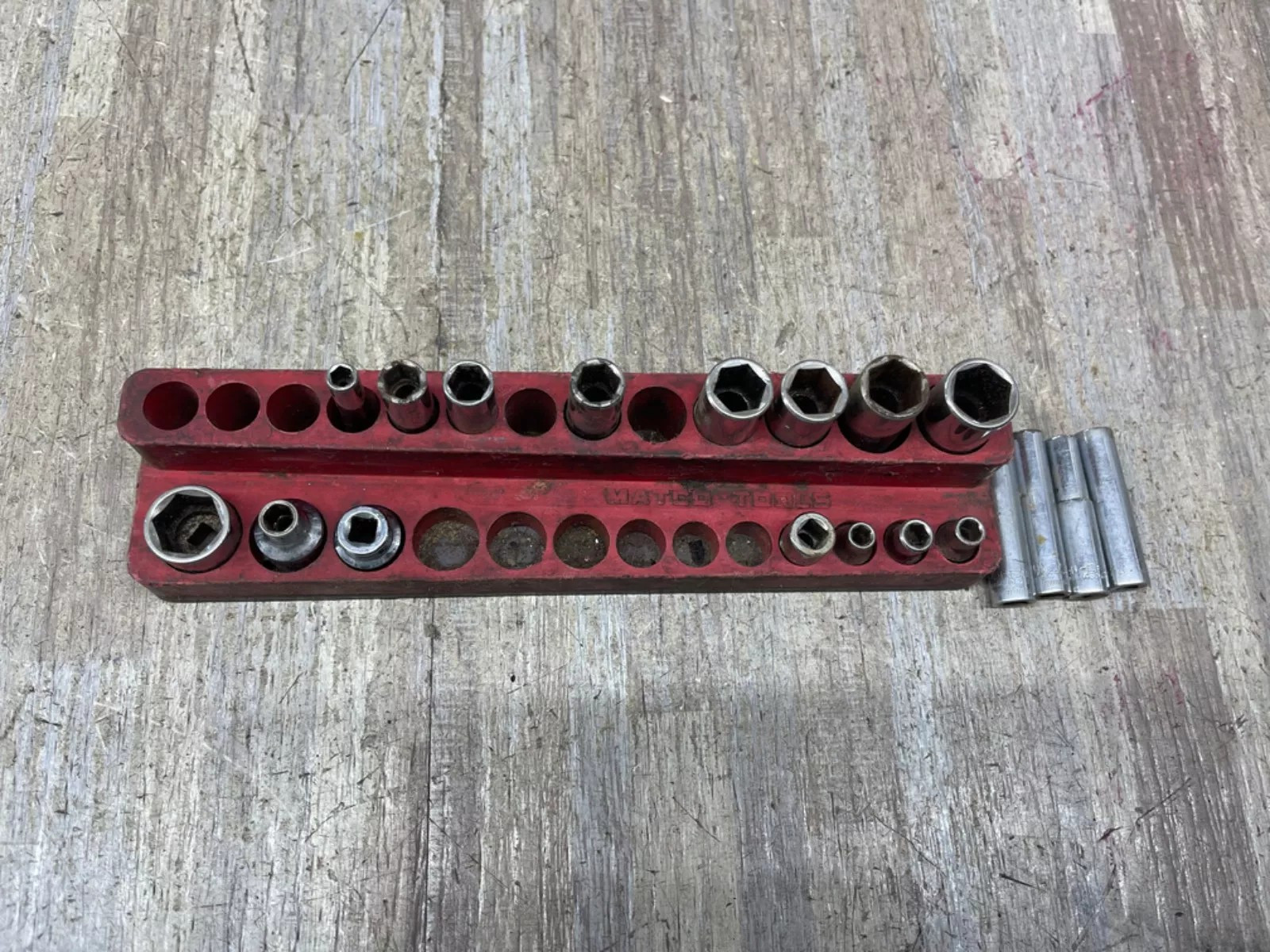 LOT OF 15 PCS Matco Tools Metric Deep Socket W/ 4PC EXTRA IN THR TRAY
