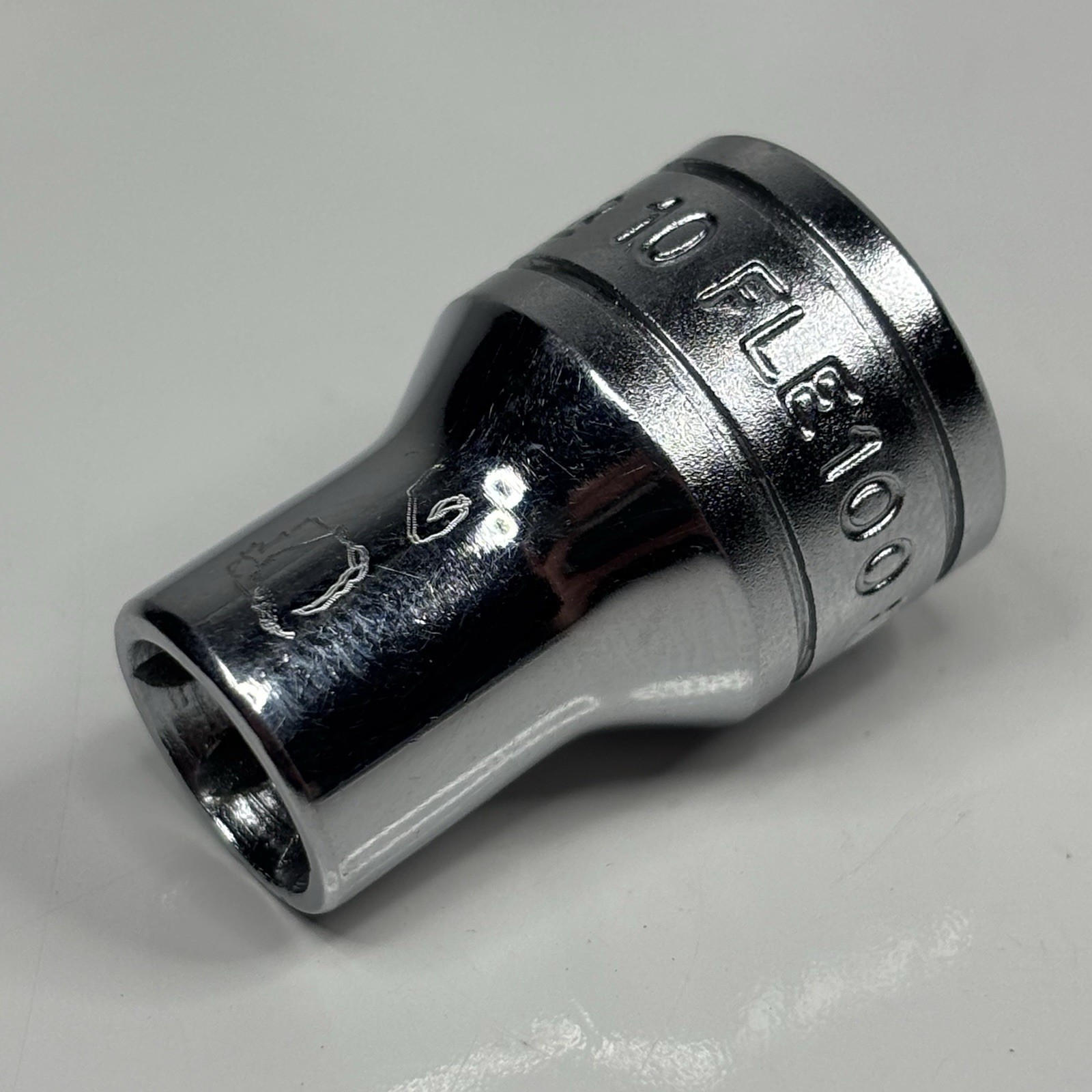 Snap On Tools FLE100 3/8 Drive Torx E10 Chrome Shallow Socket USA VTG 1987