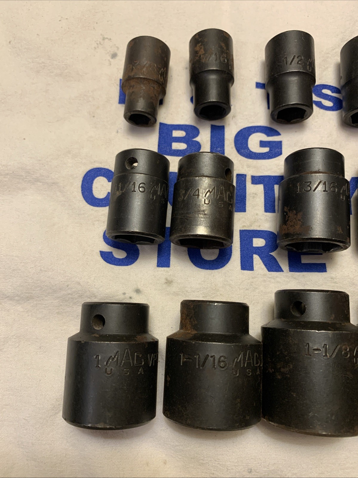 Mac Tools 1/2″ Drive 6pt SAE Shallow Impact Socket Set 3/8″ to 1-1/4″ SVP156BRPT