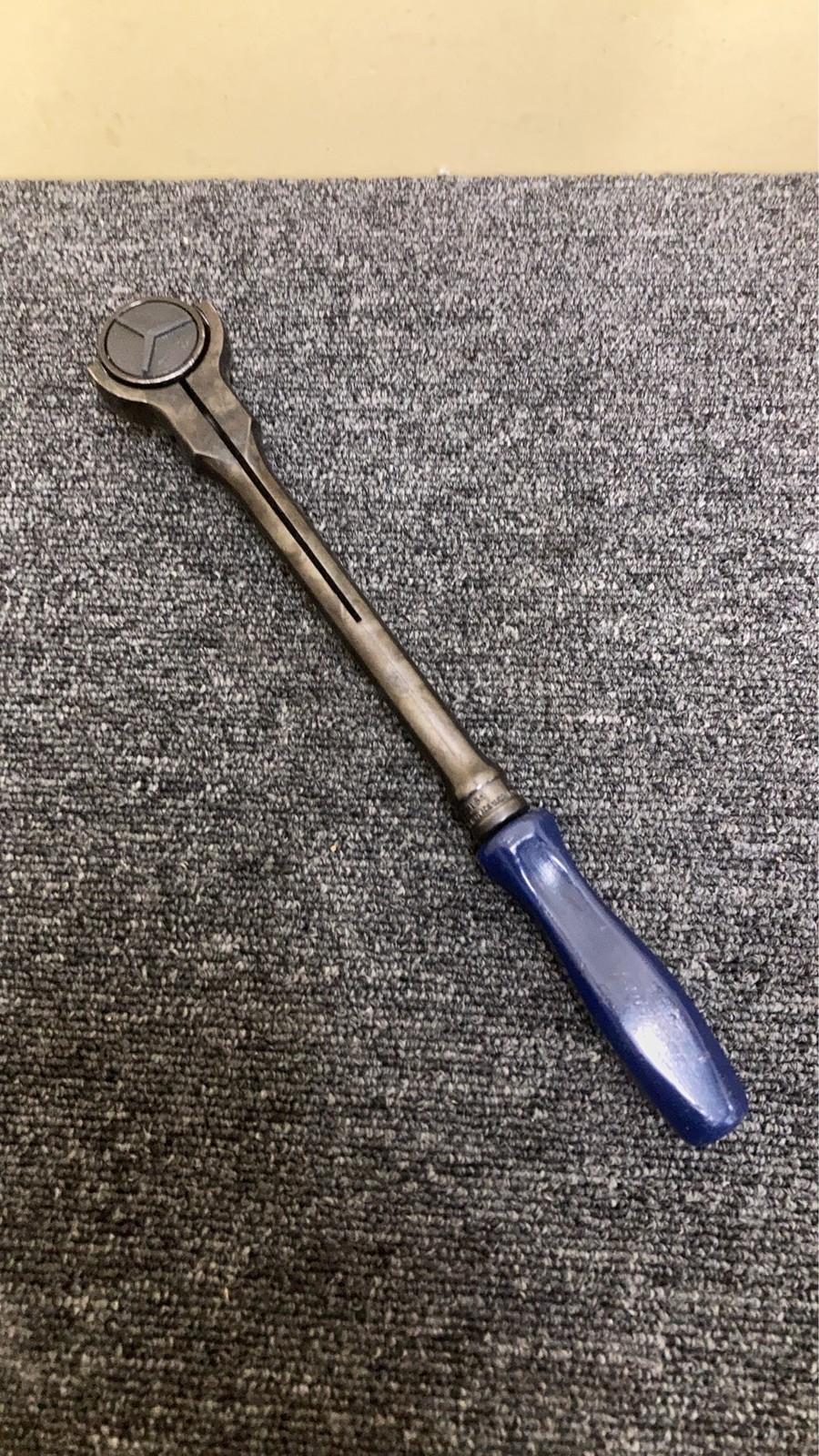 Snap On FHNFD100 3/8″ Dr 100 Tooth Round Head Ratchet NAVY