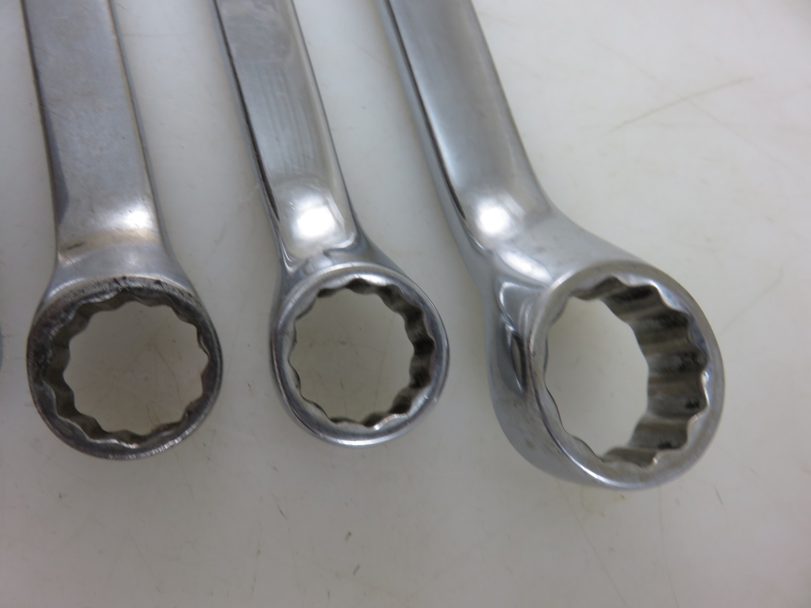 Snap-On XBM Series METRIC Offset Box End Wrench 4pc Set 10mm-15mm + 17mm x 19mm