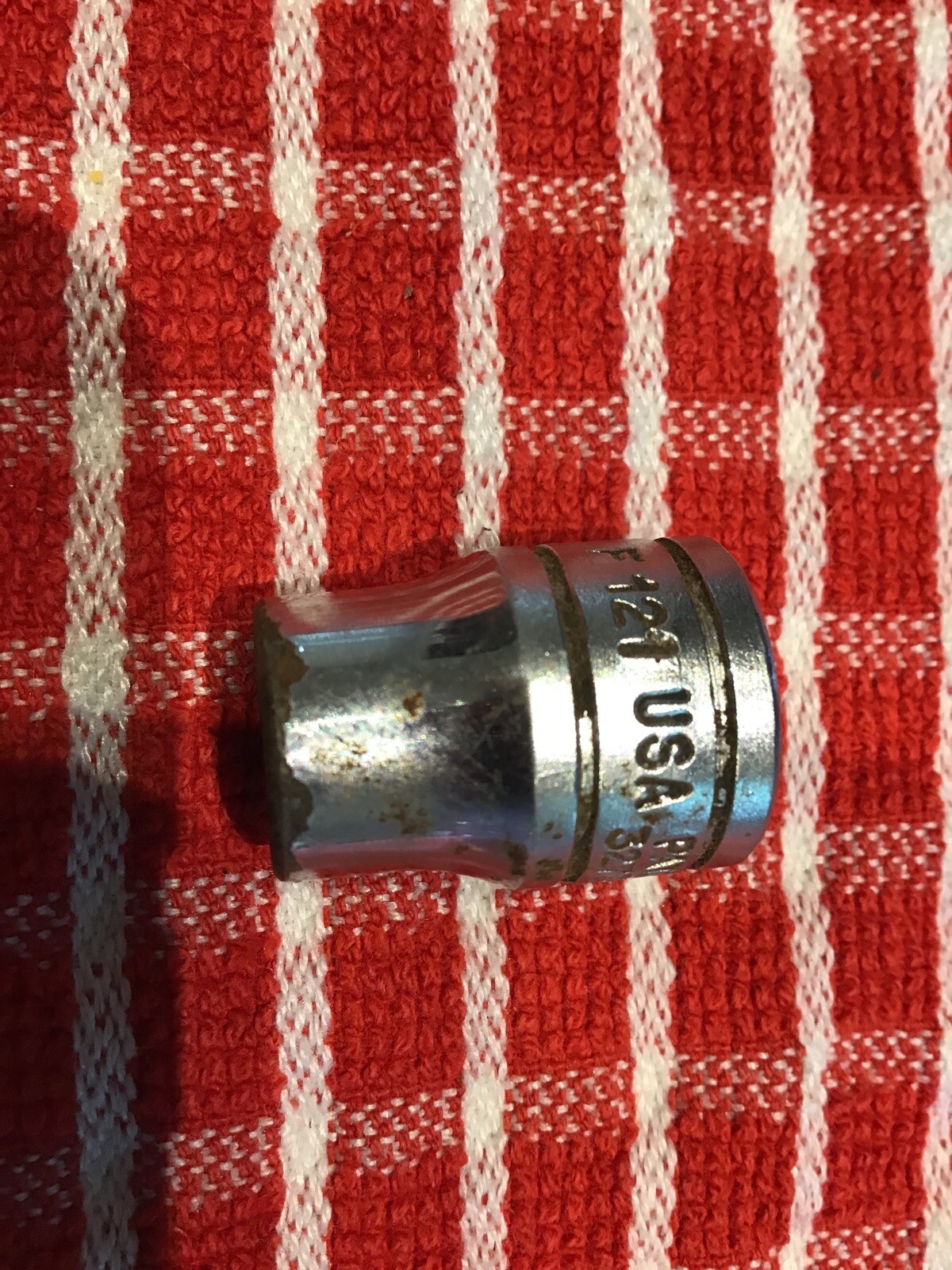 Snap-On 3/8″ Drive 12-Point 3/8″ Shallow Socket #F121 ***free shipping***