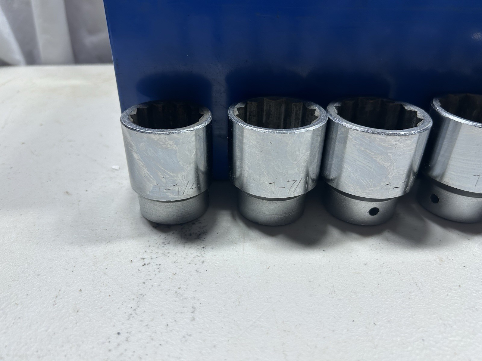 NAPA USA Made 3/4” DRIVE 12 POINT SHALLOW SOCKET SET, 24 Piece 15/16” To 2”