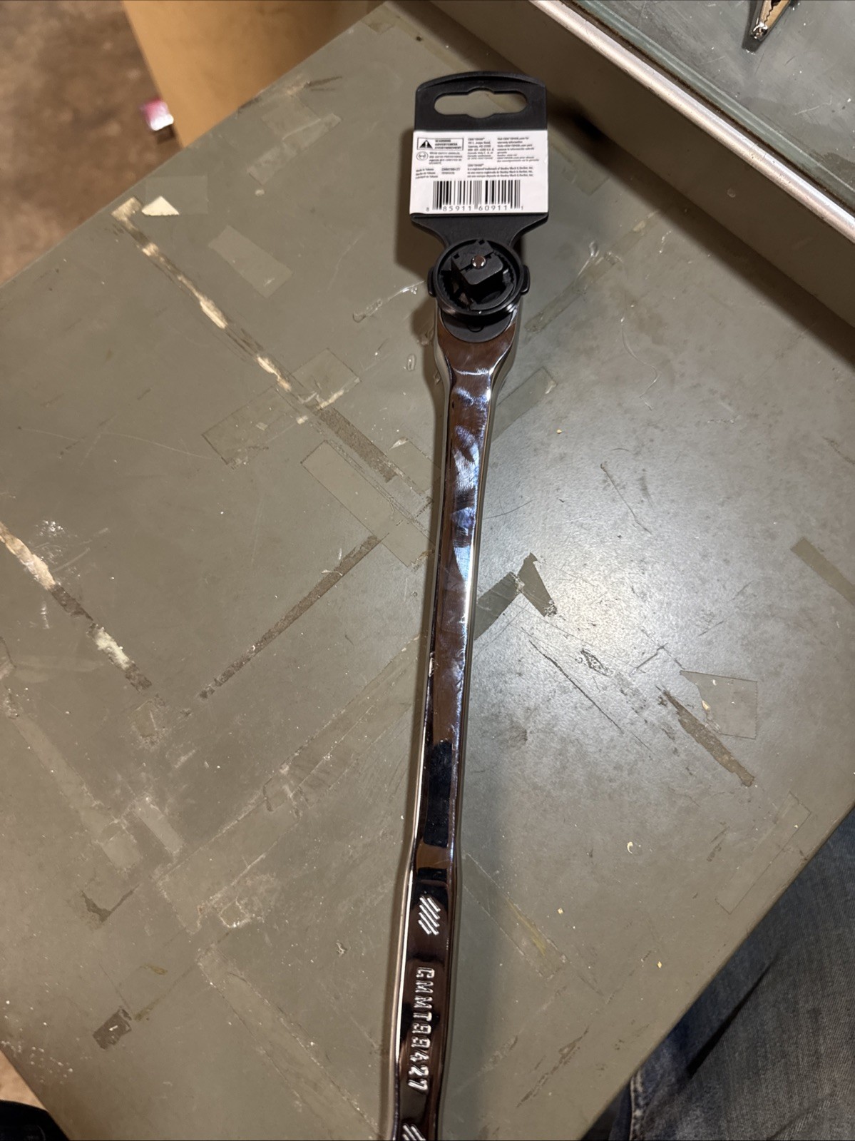 Craftsman CMMT99427 3/8″ Long Handle Ratchet