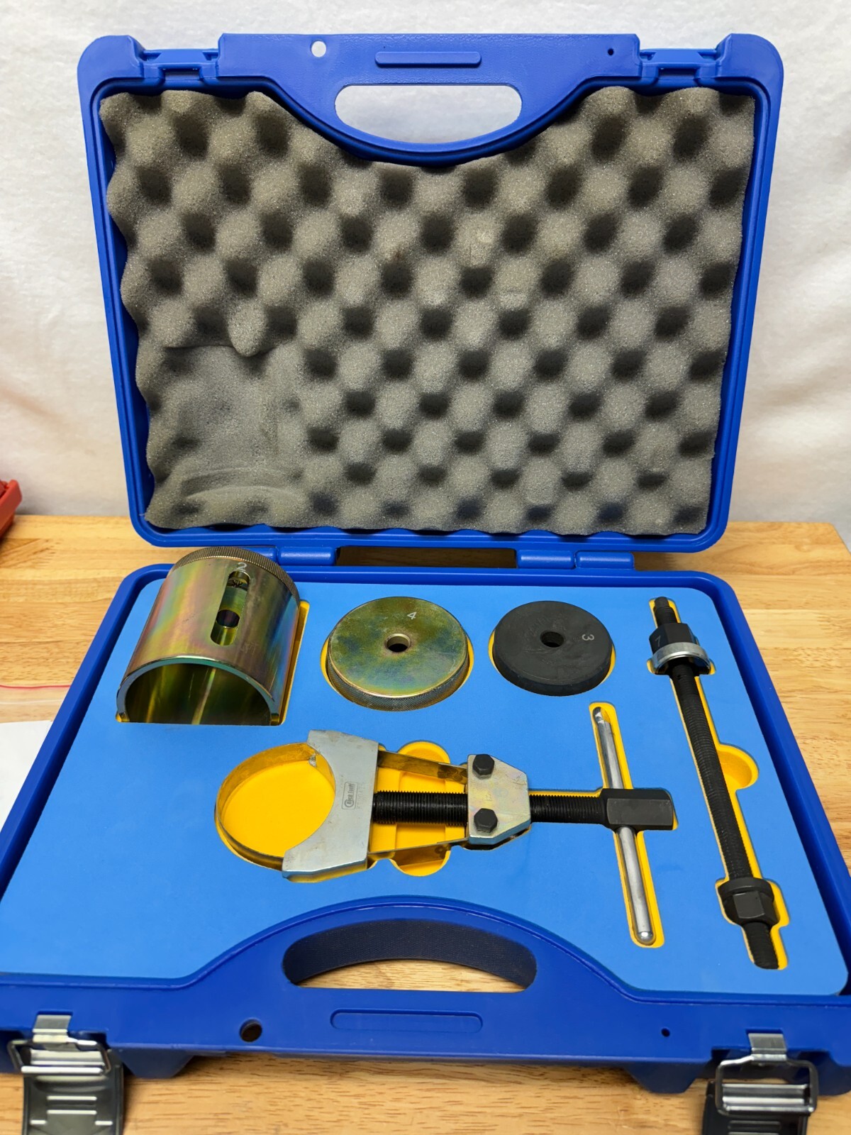 Koch Tools – BMW (E90/M3) Front Upper Sub Frame Bushing Extractor Installer Kit