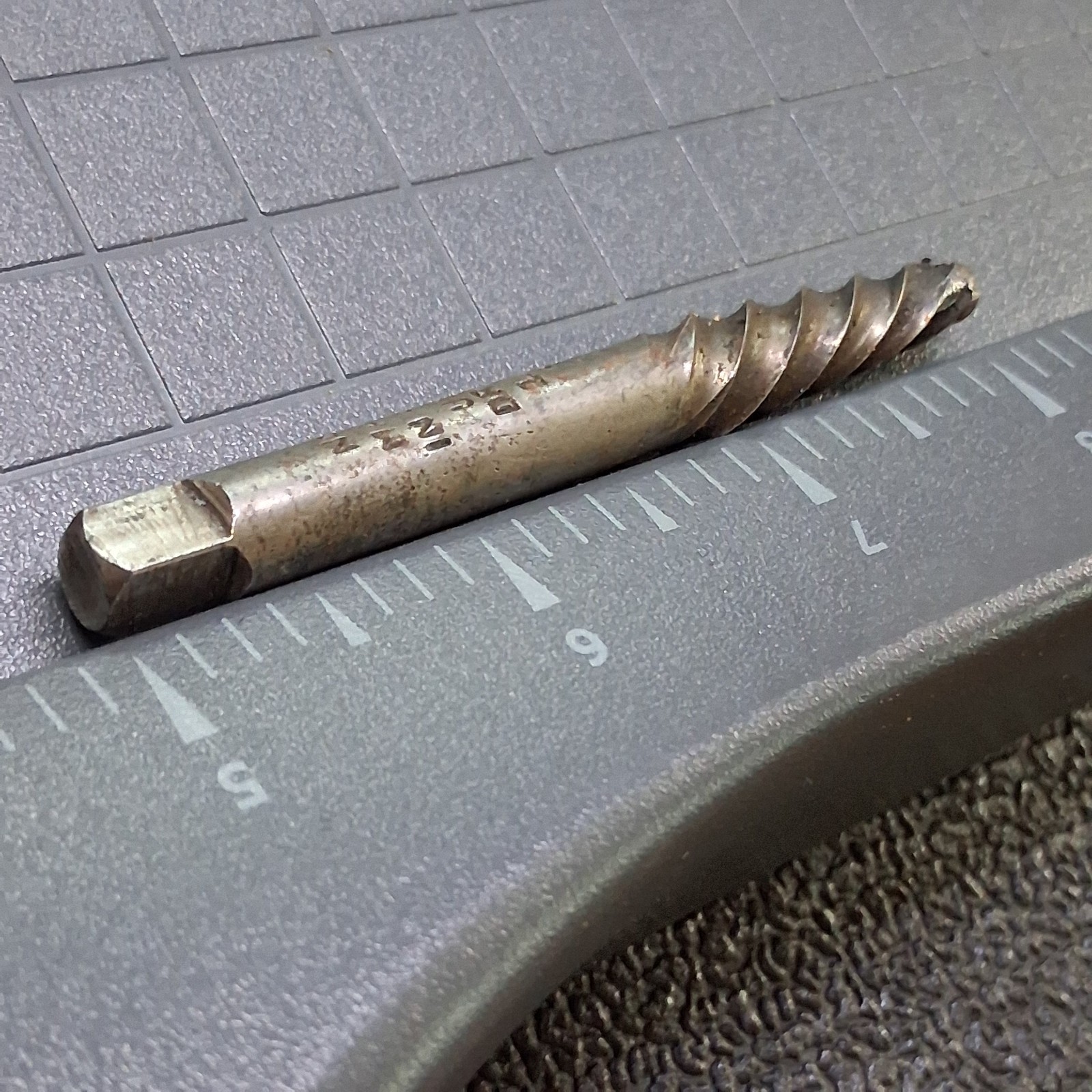 Vintage Dayton #4 Spiral Fluted Twist 5/16″ Bolt Screw Extractor Bit
