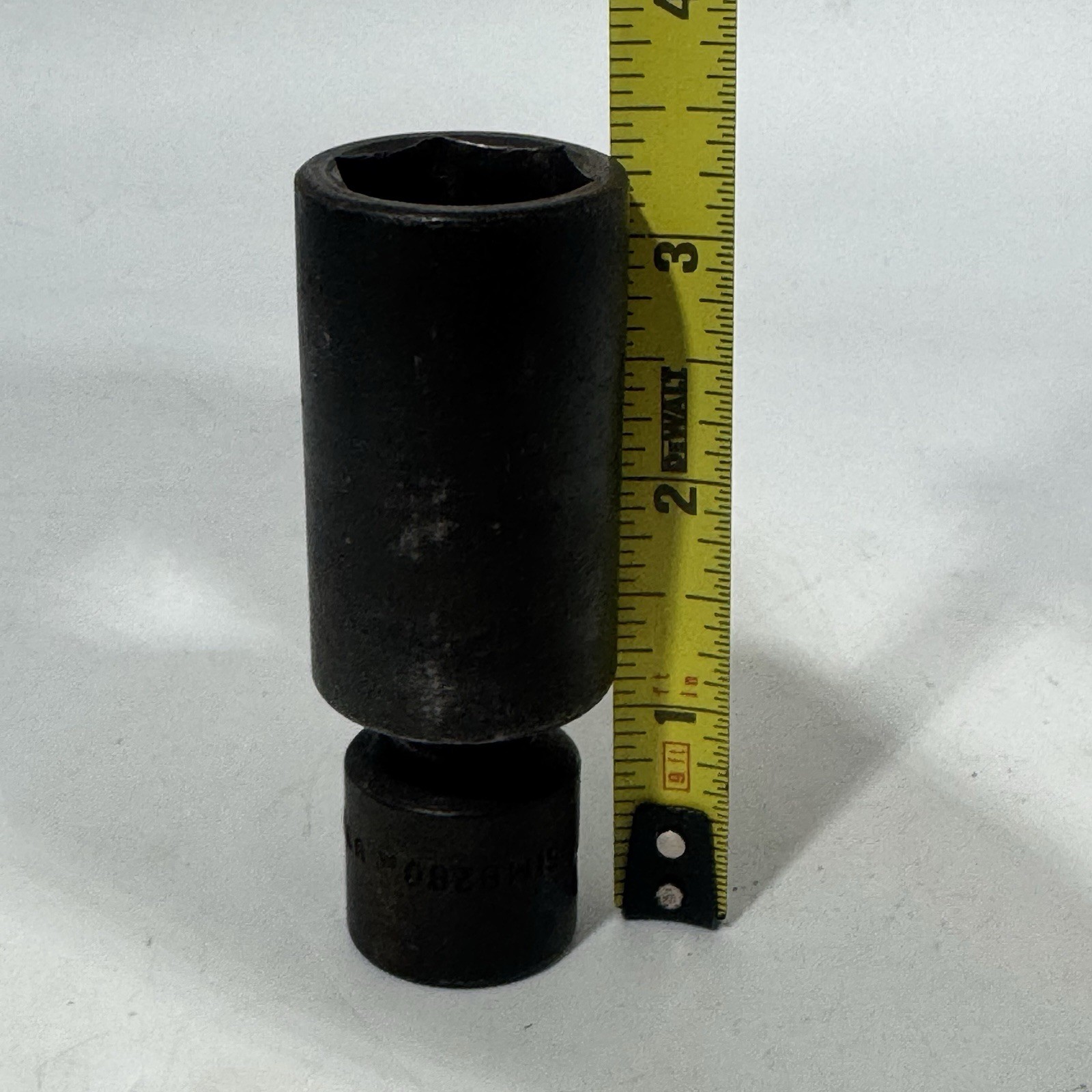 Snap-on 1/2″ Drive 6 point 7/8″ Impact Swivel Socket SIMB280A USA