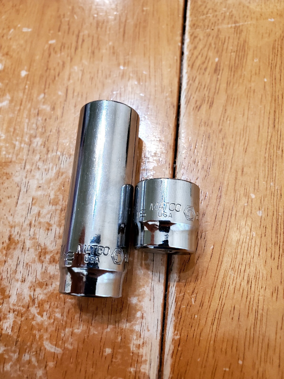 Matco Tools 3/8 Drive 11/16 12PT Shallow 6PT Deep Sockets Lot Of 2