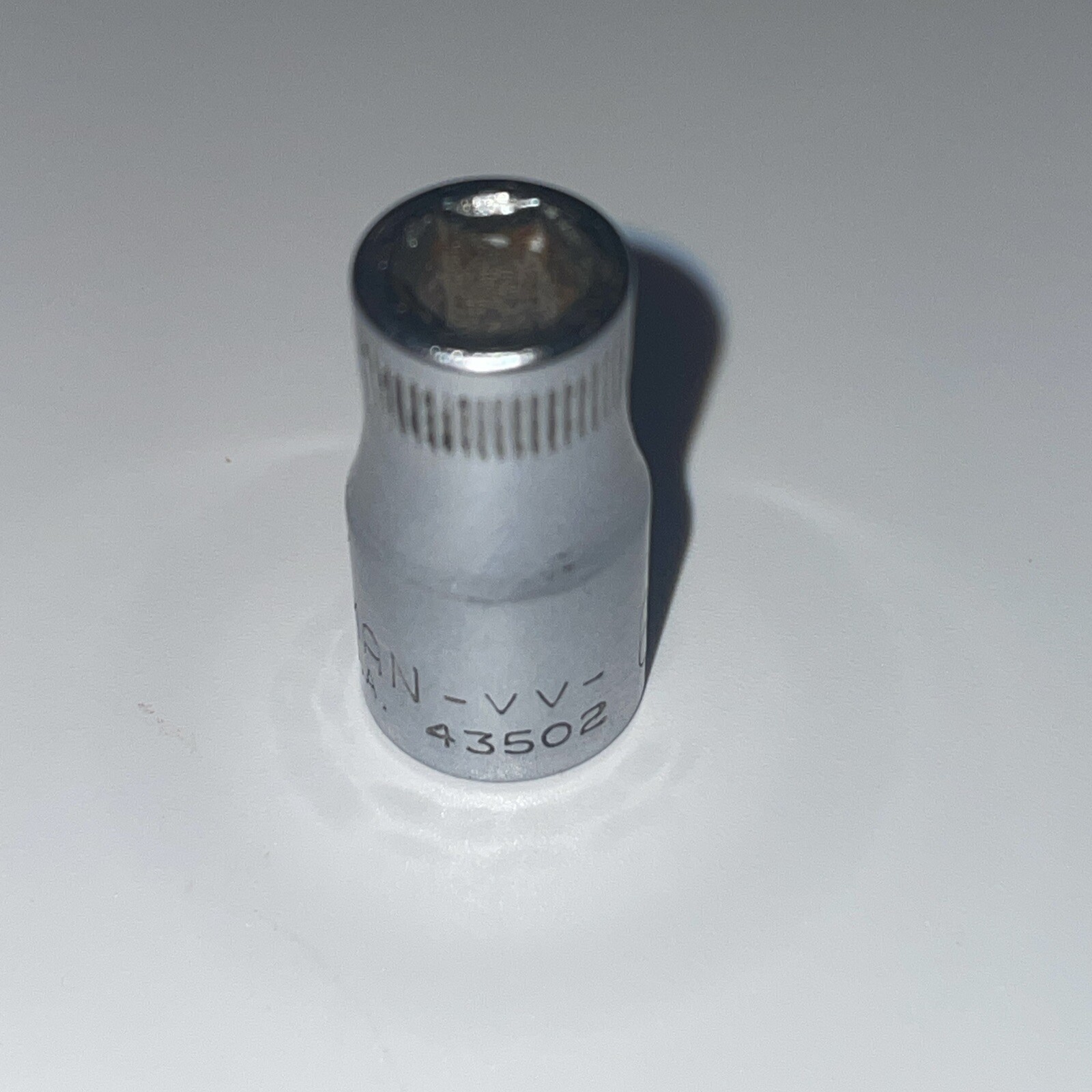 Vintage Craftsman USA 6mm 6 Point 1/4″ Drive Shallow Socket 43502, -VV- Series