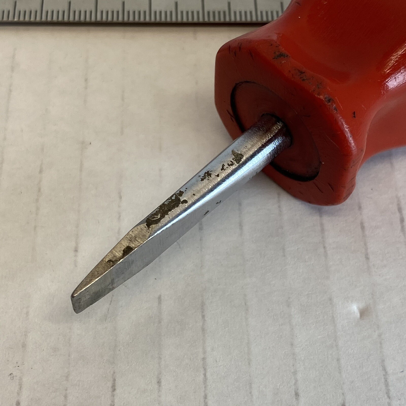 Snap On SDD1 Stubby Flat Head Screwdriver RED USA