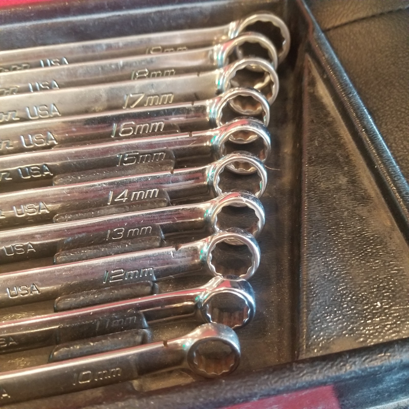 Snap On Tools USA OEXM710B 10pc Metric 10mm to 19mm Combination Wrench Set, 12PT