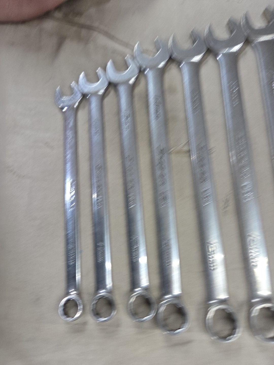 Snap-On 10 Piece Metric Wrench Set 10, 11., 12, 14, 15, 16, 17, 19, 20, & 22MM