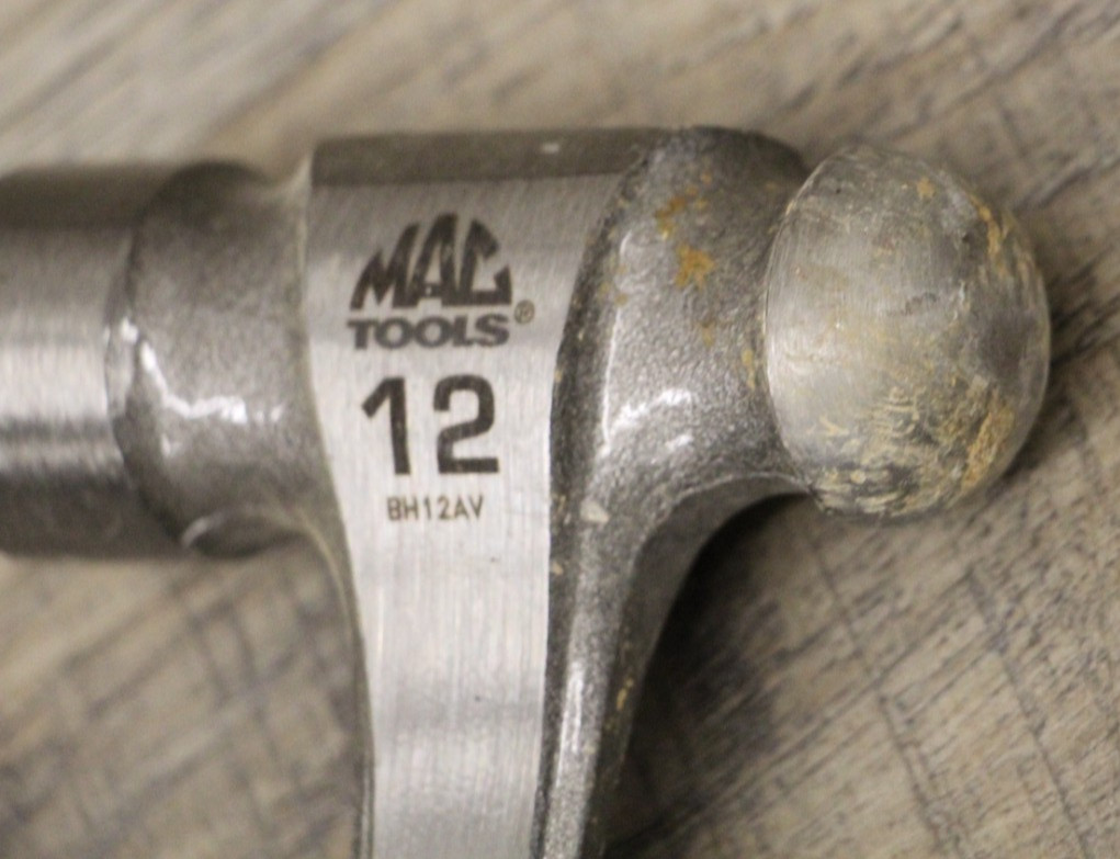 Mac Tools AntiVibe Ball Peen Hammer – 12 oz. BH12AV