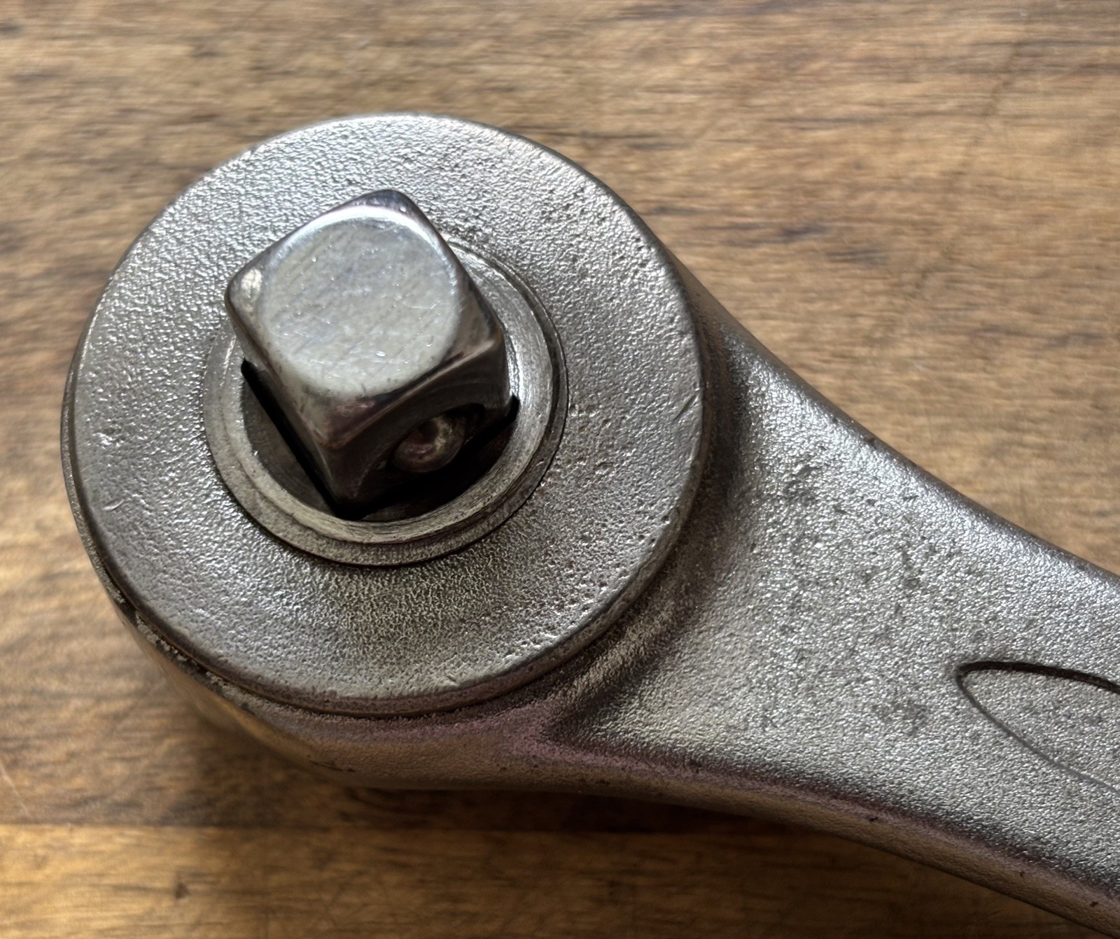 HEYCO 50-01 – Push / Removable / reversible 1/2” drive Ratchet. Quality German