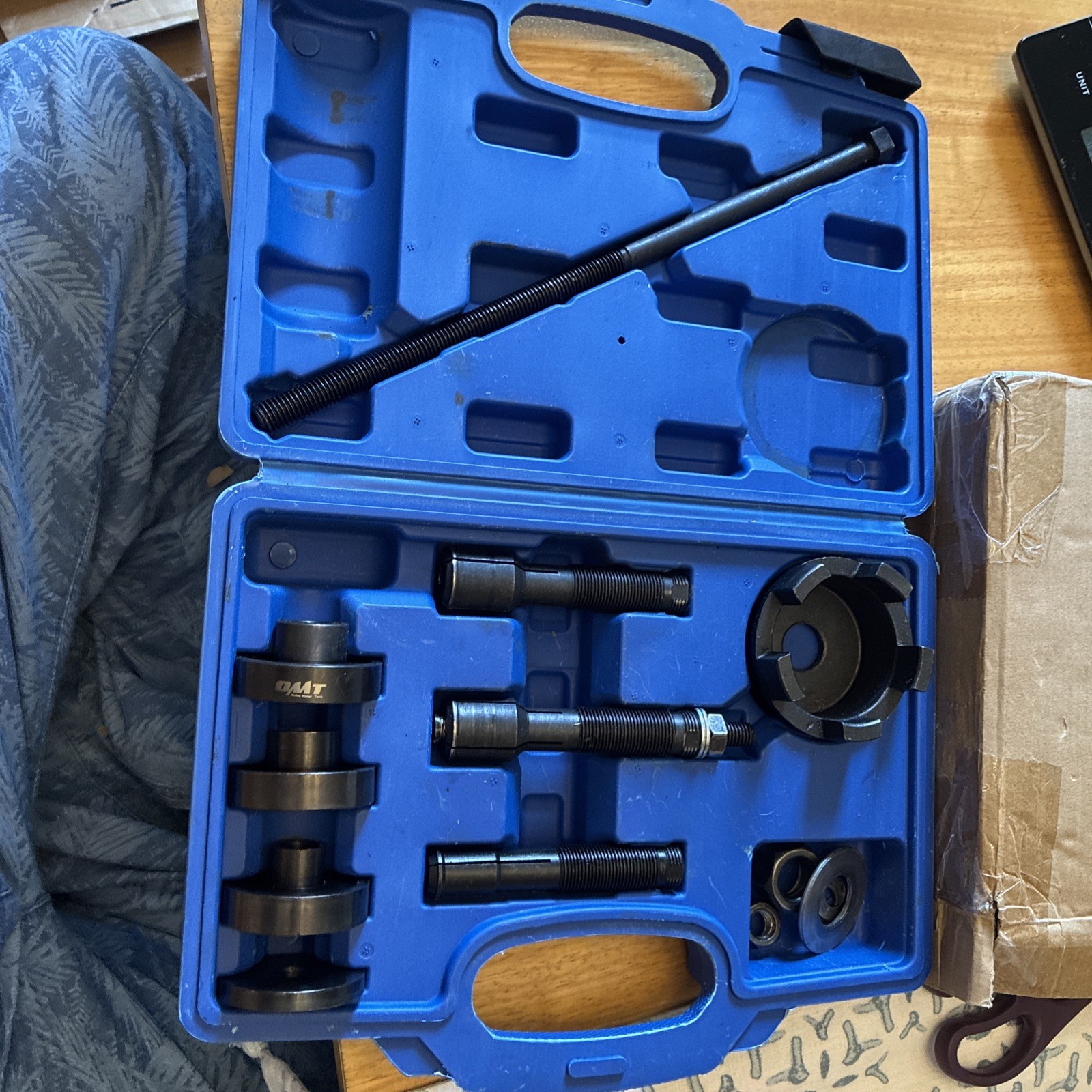 Orion Motor Tech Wheel Bearing Puller Tool Kit Compatible with Harley