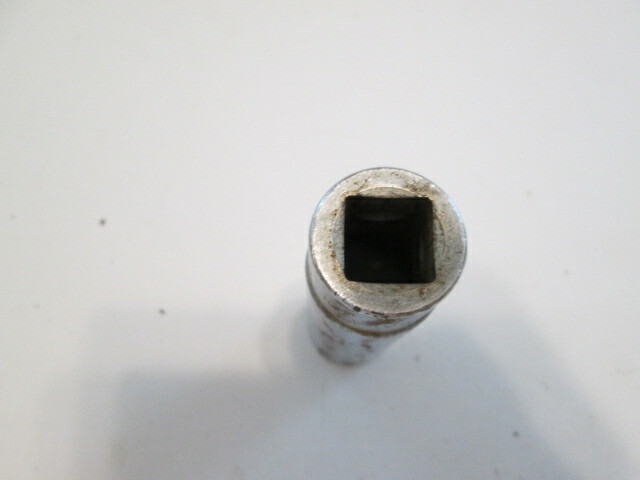 Snapon 1/2″ drive 11/16″ 12 point Deep Socket SVS221
