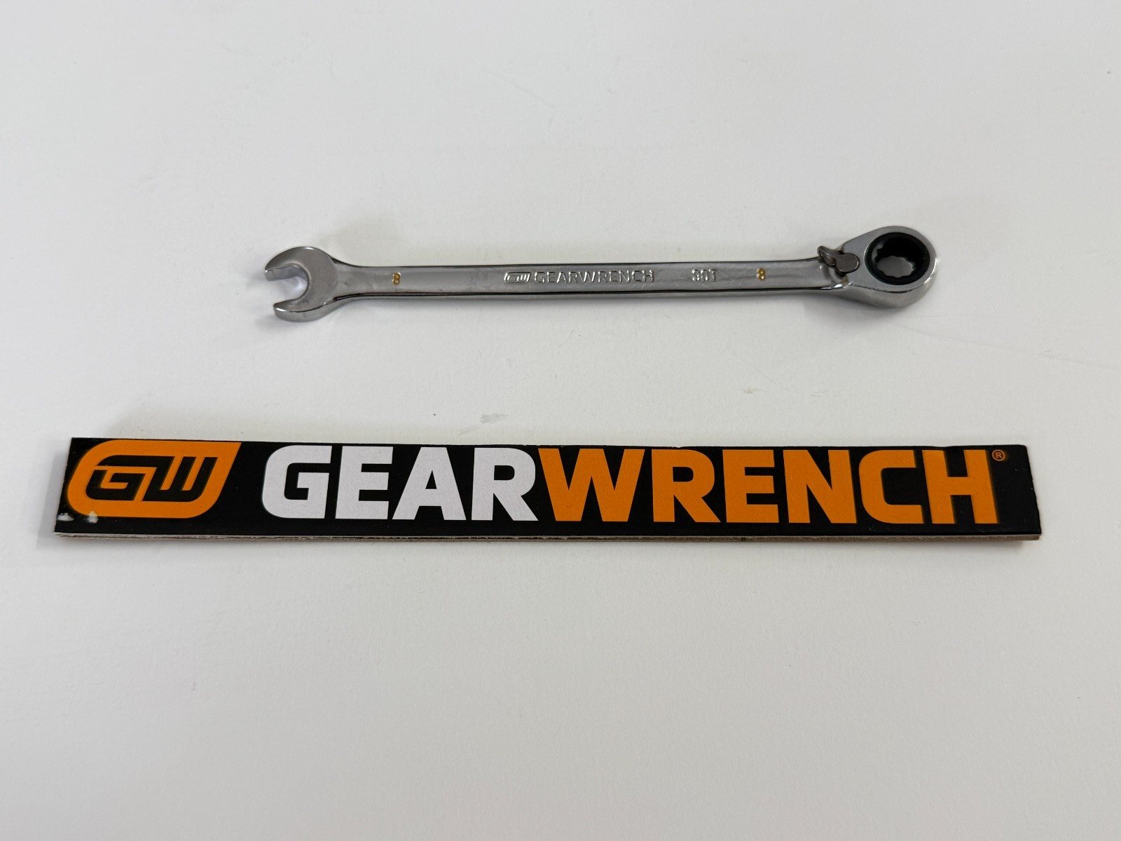 GEARWRENCH 90T 8mm Reversible Ratcheting Combination Wrench – 86608