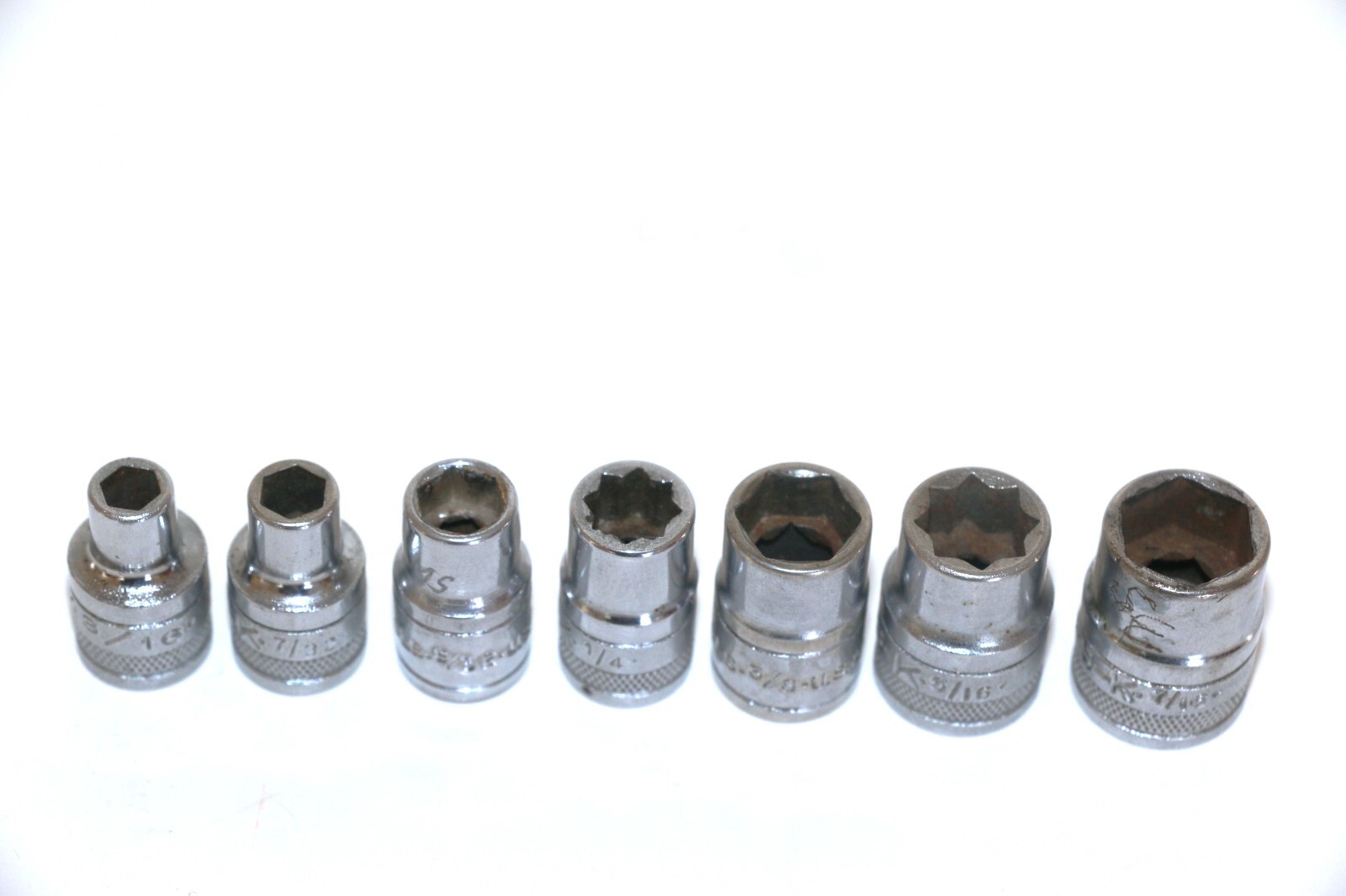 7 SK 1/4” DRIVE SOCKETS – 3/16”, 7/32”, 9/32” 1/4” 3/8” 5/16” & 7/16”