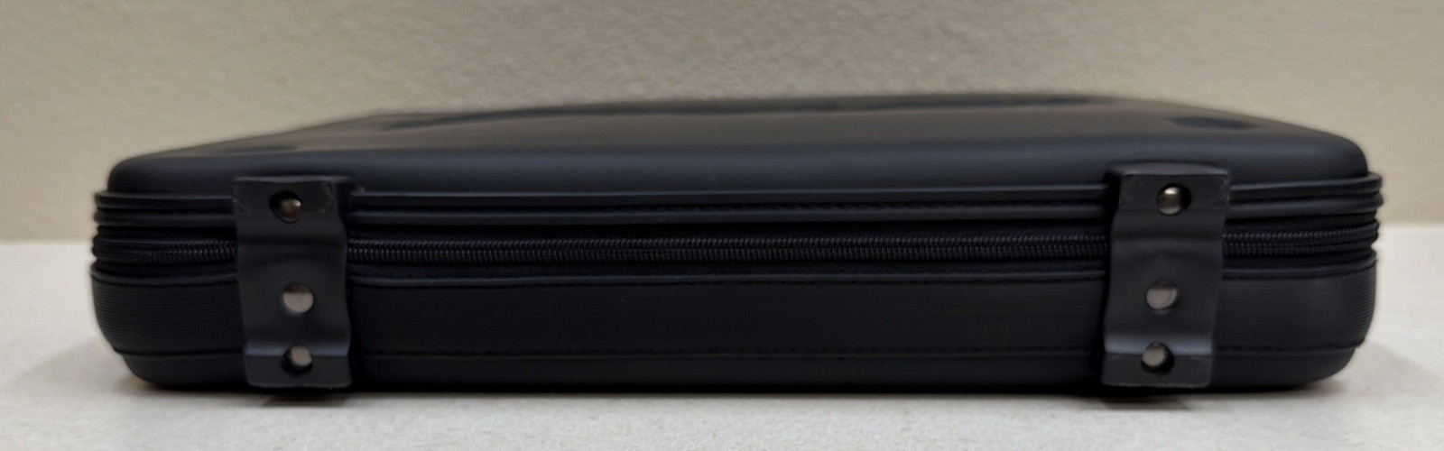 Snap On 21-piece tool Set 3/8″ With Storage Case