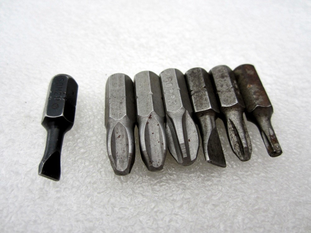 Snap-on Ratcheting Screwdriver & Bits SSDMR4A Black USA