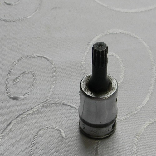 SNAP-ON 3/8″ DRIVE 6MM METRIC STANDARD TRIPLE SQUARE BIT SOCKET #FTSM6A USA