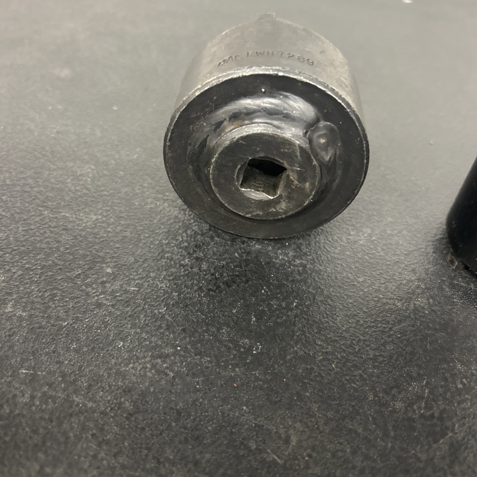 Mac Tools FWB 7269 1/2 Drive Axle Socket 3 1/2 And Extra Axle Socket