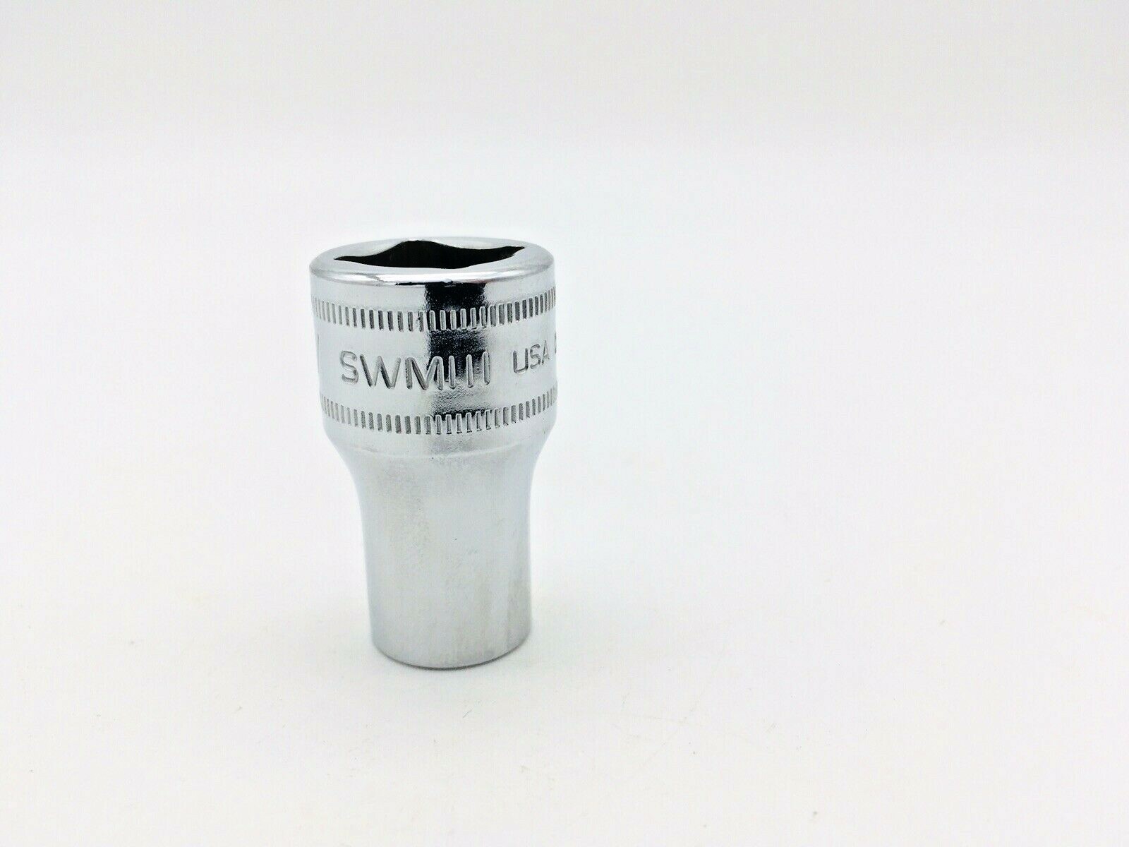 Snap-on 1/2″ Drive 11mm Shallow 12 Point Metric Socket SWM111