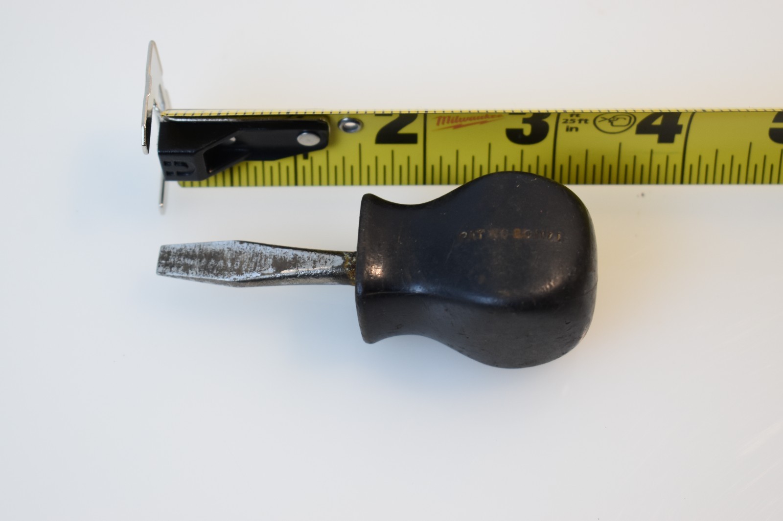 Snap-On Tool SSD1 1/4″ Flat Head Short Stubby Hard Black Handle Screwdriver USA