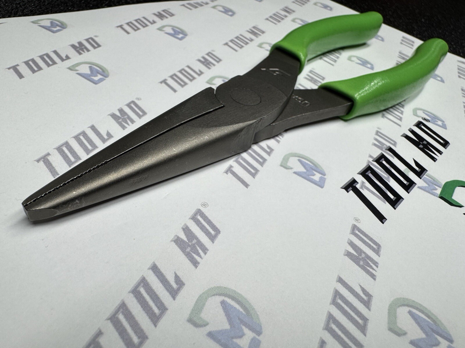 Snap-on Tools USA NEW GREEN 8″ Talon Soft Grip Needle Nose Pliers 96ACFG