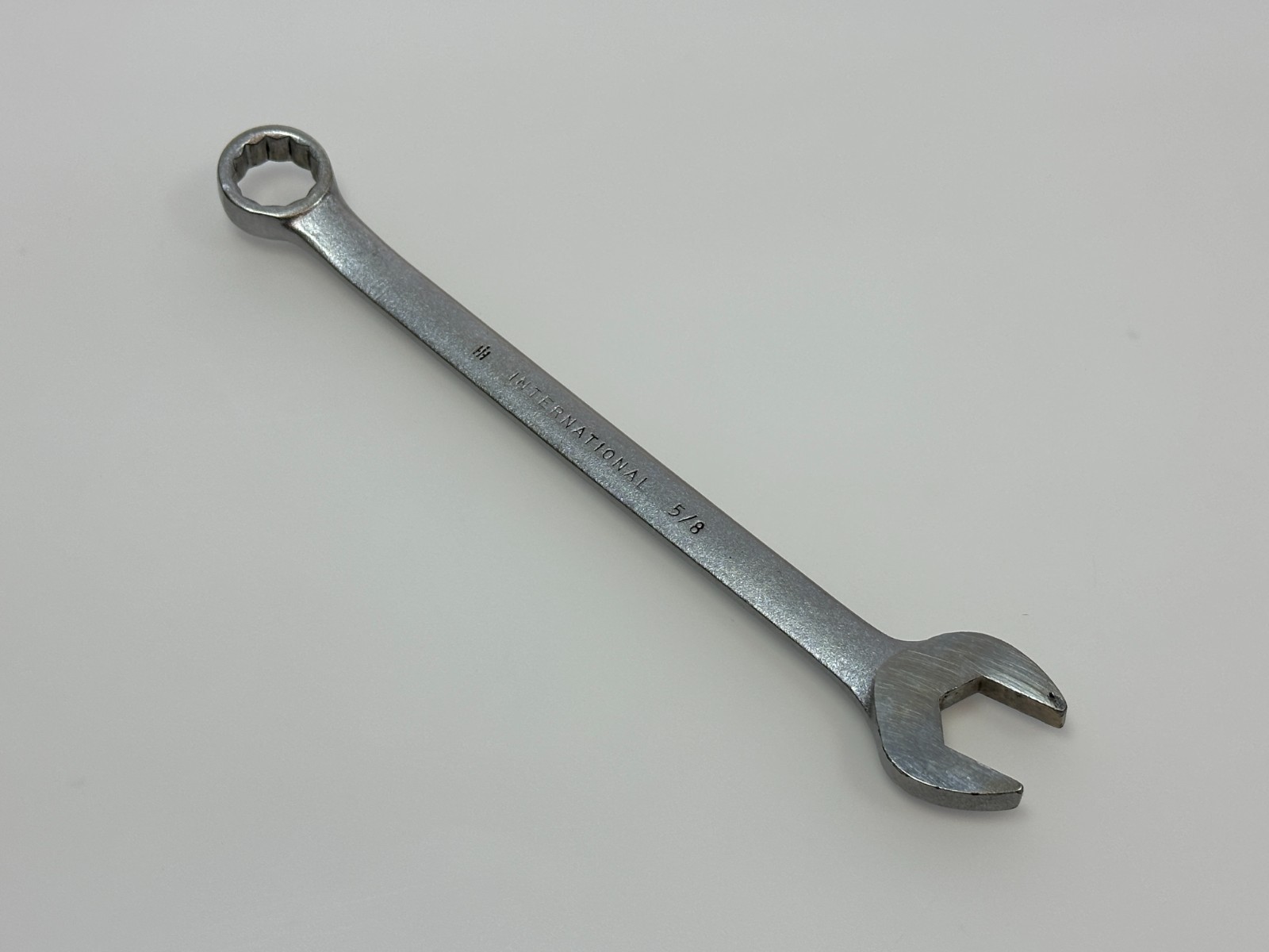 International Harvester IH USA 999439R1 SAE 5/8” Combination Wrench 12 Point