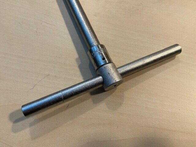 King Dick ‘Midget’ T-Bar, Swivel & 8″ Socket Ext. – Ex RAF Crowfoot Marked