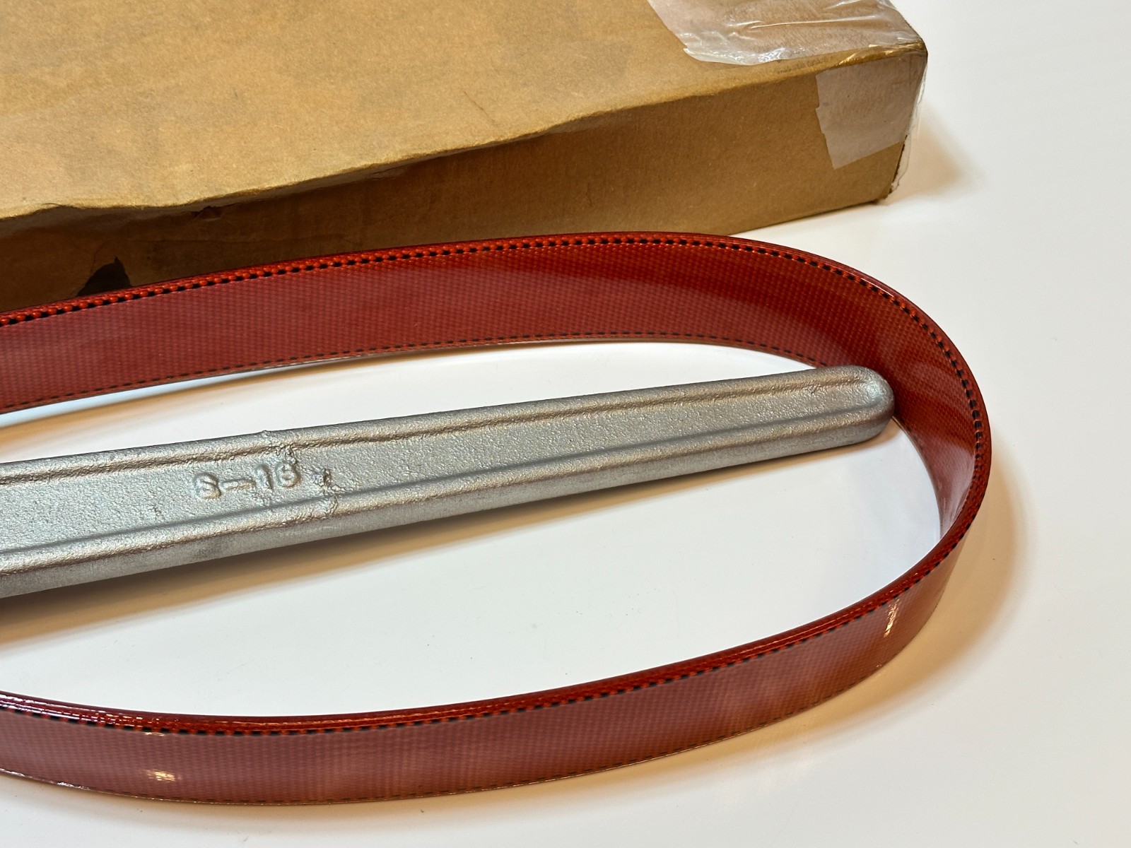 NEW Klein Tools S-18H 18″ Grip-It Adjustable Strap Wrench 1-1/8″ to 8″ Capacity