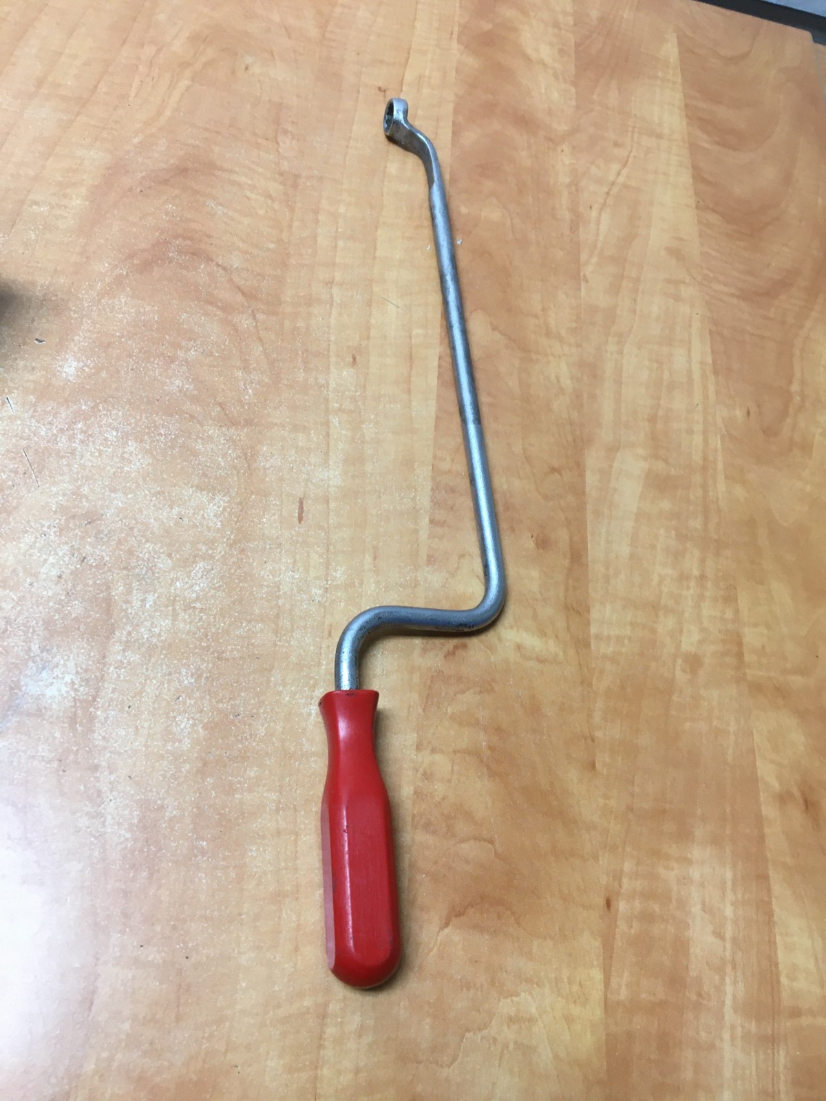 MAC USA Tools S140 1/2″ Fan Clutch Fan Blade Bolt Wrench 17″ Offset owners mark