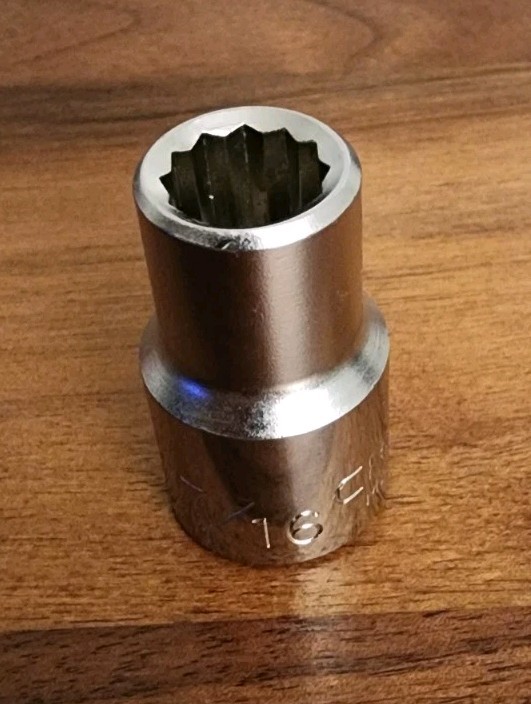 Craftsman USA 7/16″ Socket 12 Point 1/2″ Drive No Catalog Stamp (Matte Finish)