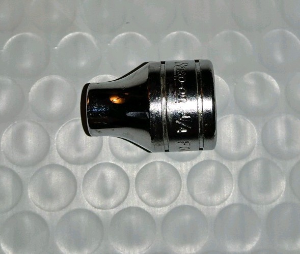 Snap-On 3/8″ Drive 12-Point SAE 1/4″ FD Shallow Socket F081