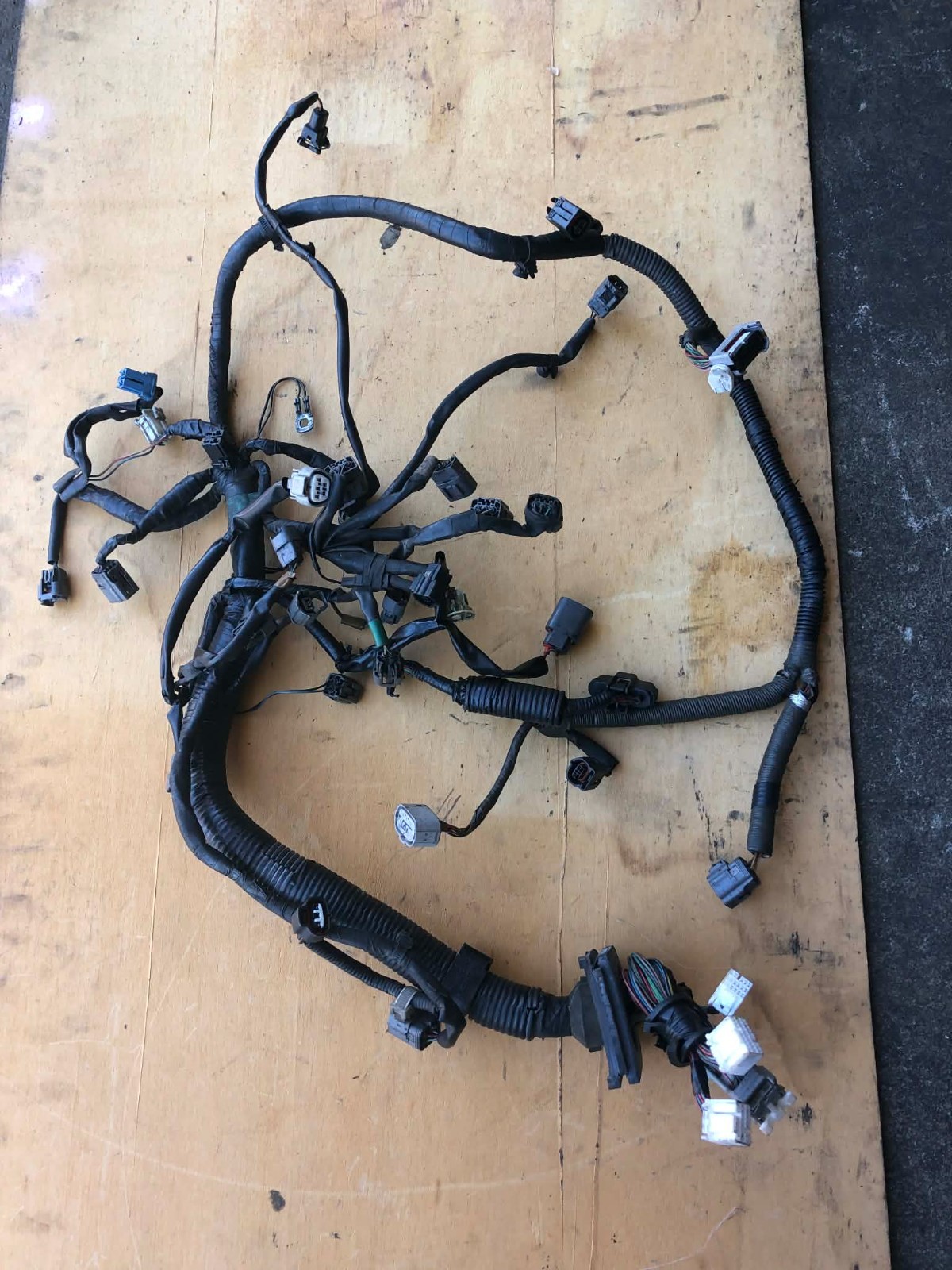 2006-2008 Mazda RX8 6 port, engine harness with automatic transmission