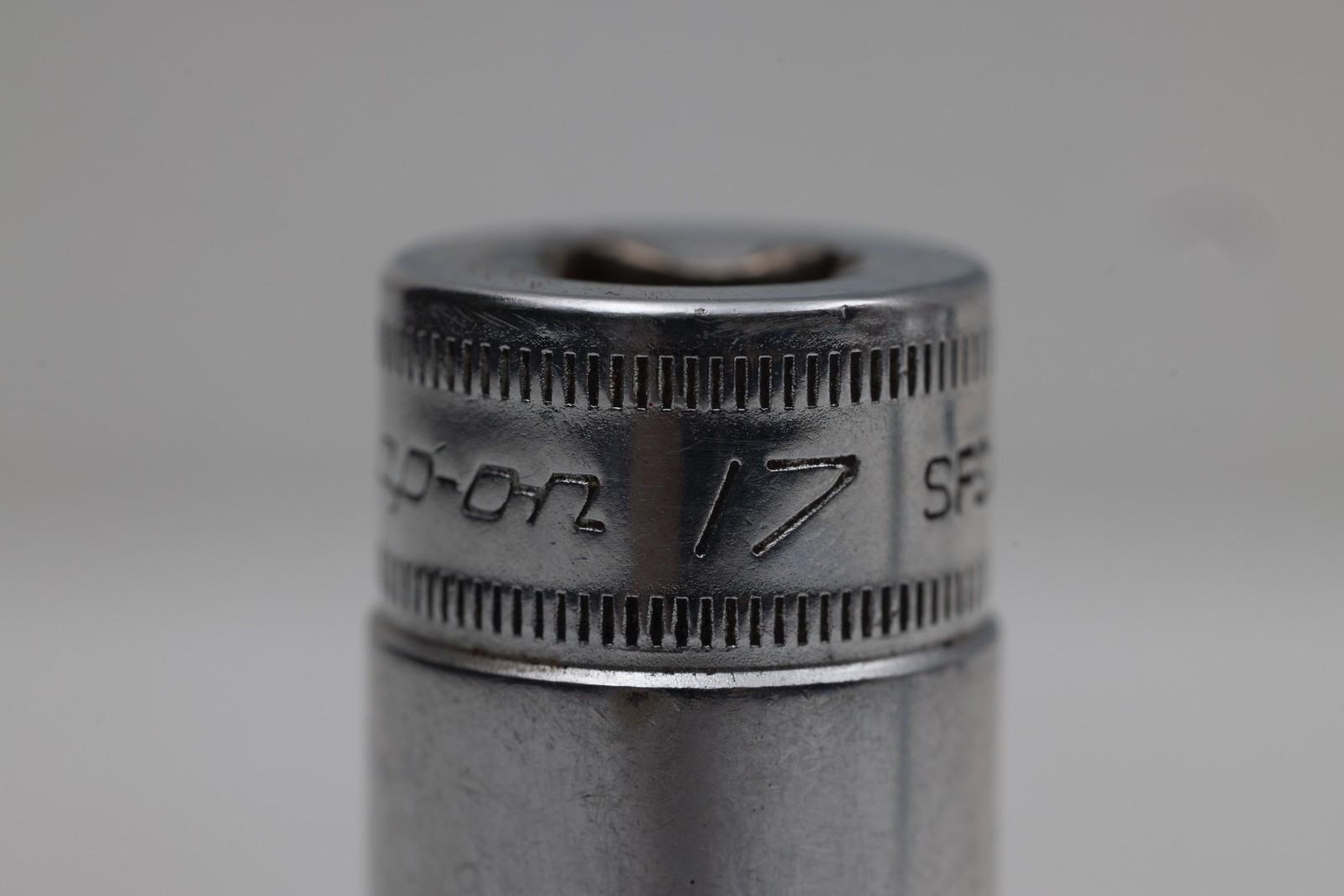 Snap-On SFSM17 17mm Deep flank drive 3/8″ Socket 6 Point chrome snapon metric