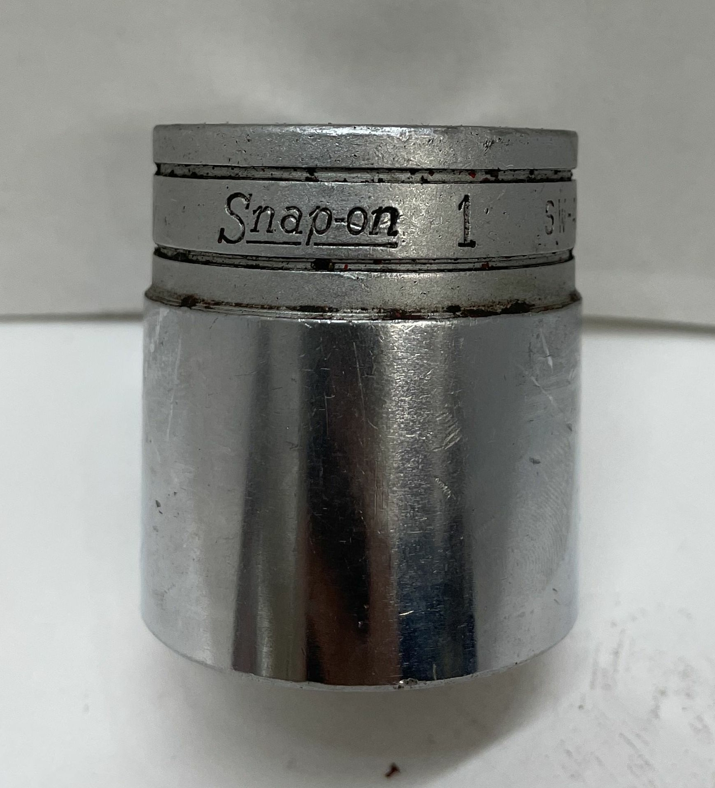 Snap-On Tools 1/2 Drive 1 Inch Shallow Chrome 8 Point Socket SAE SW432 USA