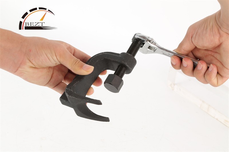 Ball Joint Separator for Cars Trucks SUVS Adjustable 2 3/8 In Removal Tool Set