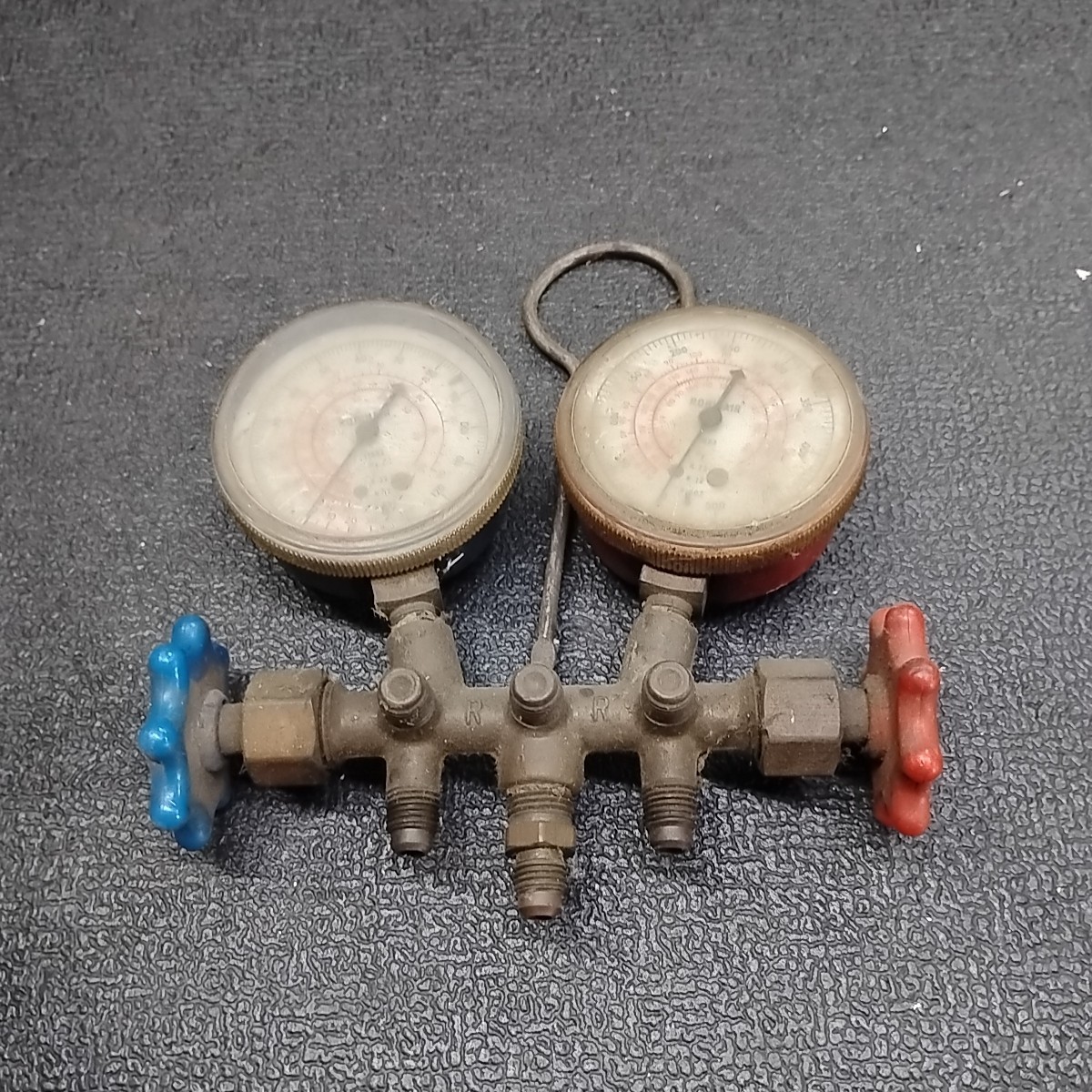 Vintage Robinair A/C Air Conditioner Analog Manifold Guages, UNTESTED