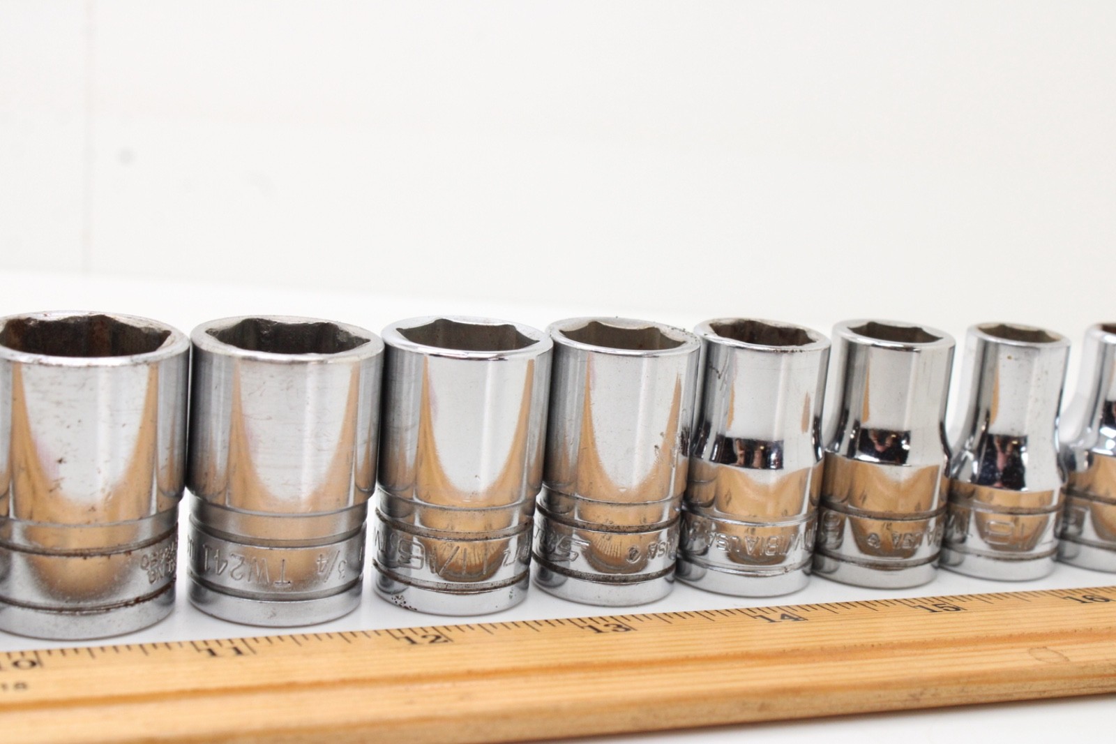 Snap On 315TWYA 3/8″-1-1/4″ 1/2″ Drive 6 Point SAE Chrome Standard Socket Set US