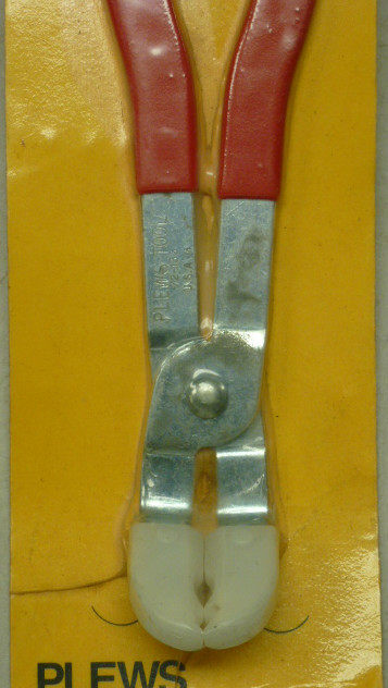 NOS! PLEWS SPARK PLUG BOOT PULLER PLIERS, No. 72-133